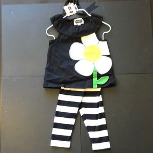 MudPie Petal Pusher Flower Petal Tunic/Legging Set